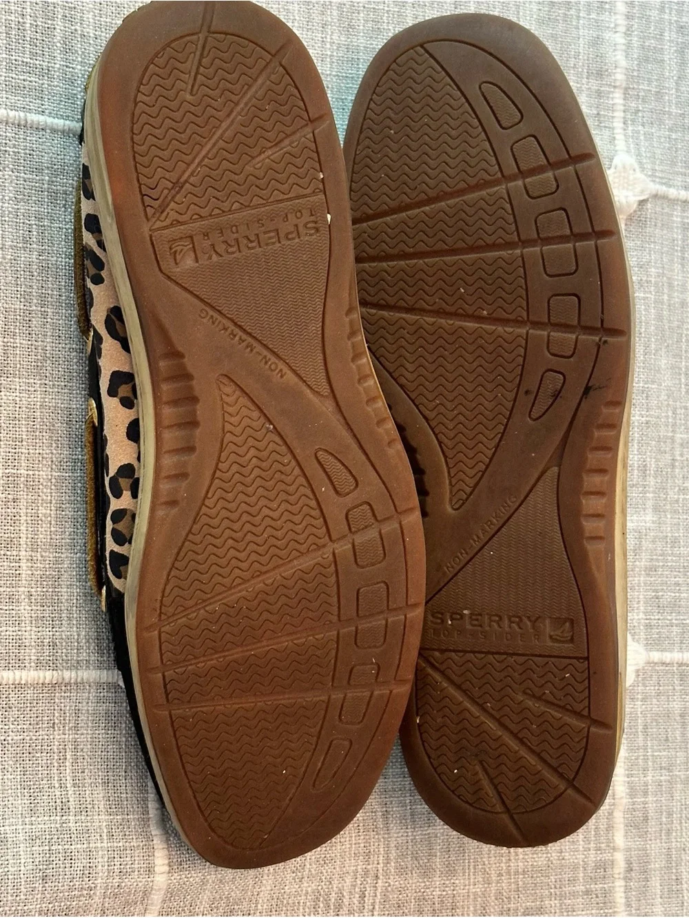 Sperry Top-Sider Boat Shoes Women 8M‎ Black Beige Leopard Mob Wife
